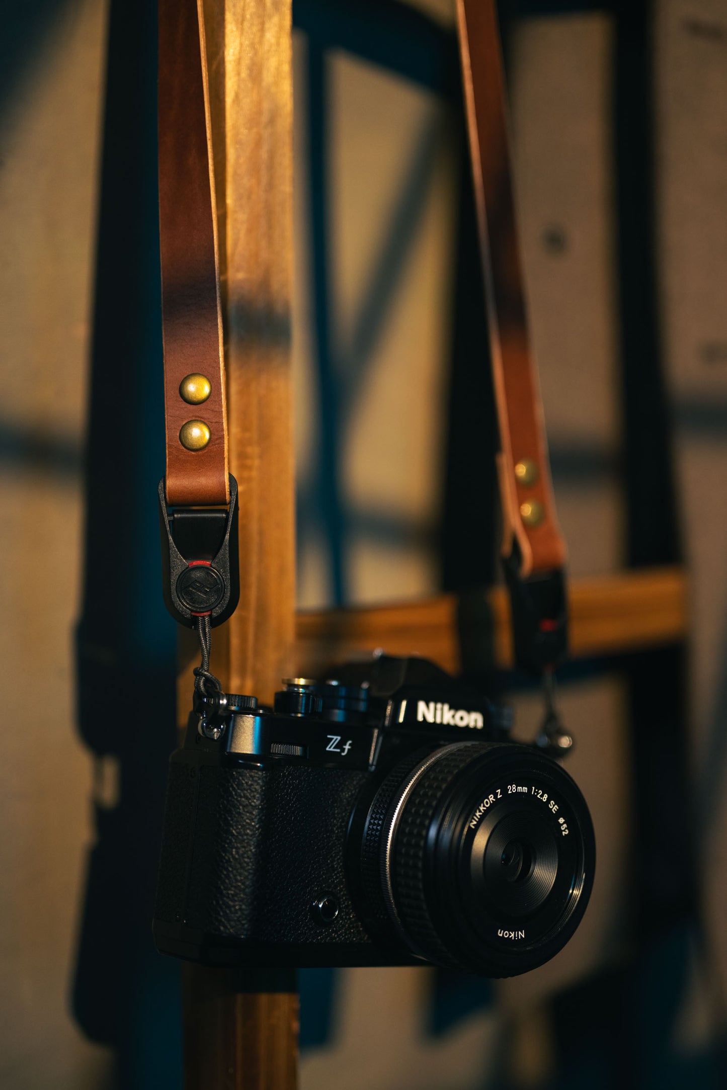 Whisky Brown Camera Nekriem met Peak Design 100% Leer