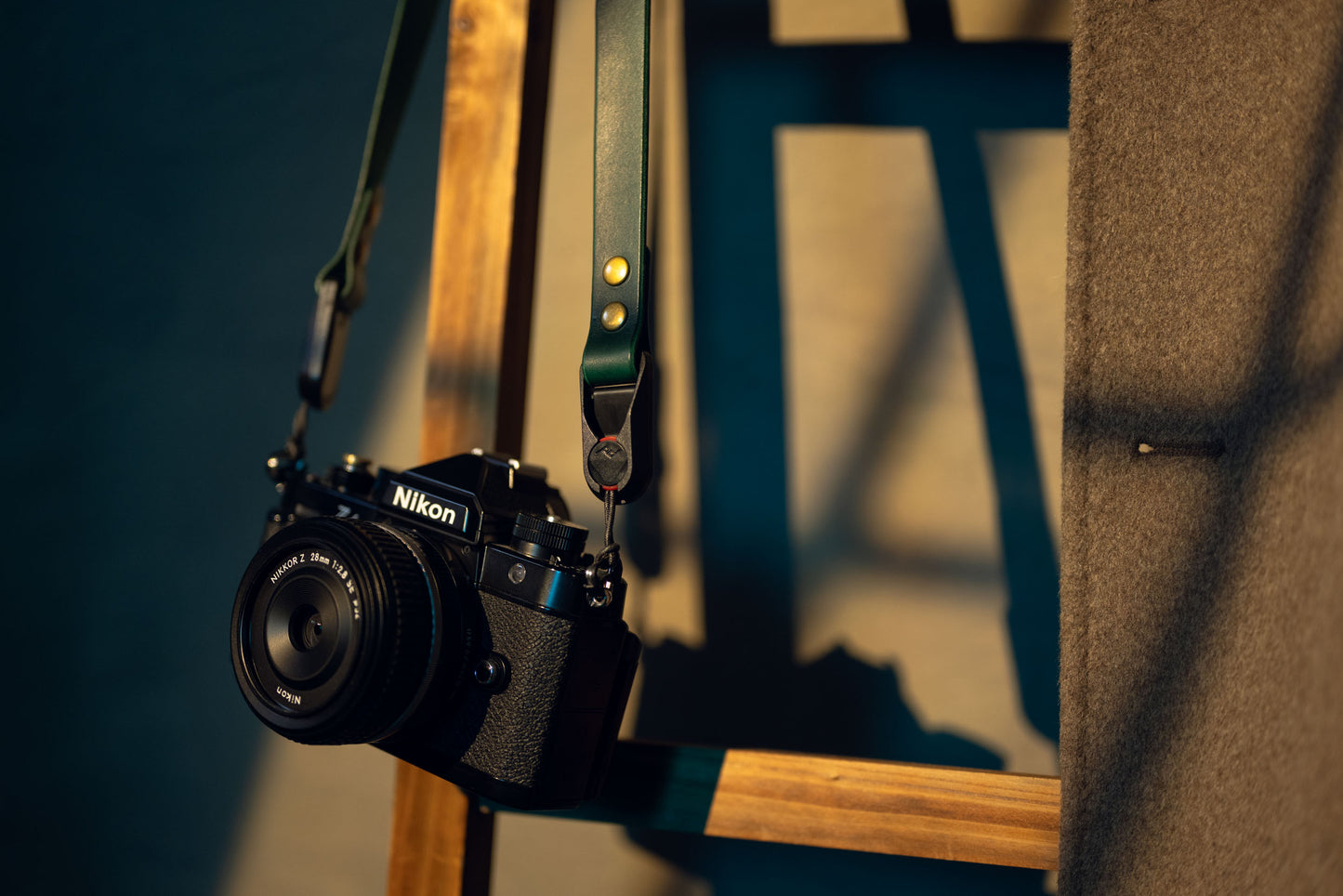 Forest Green Camera Nekriem met Peak Design 100% Leer